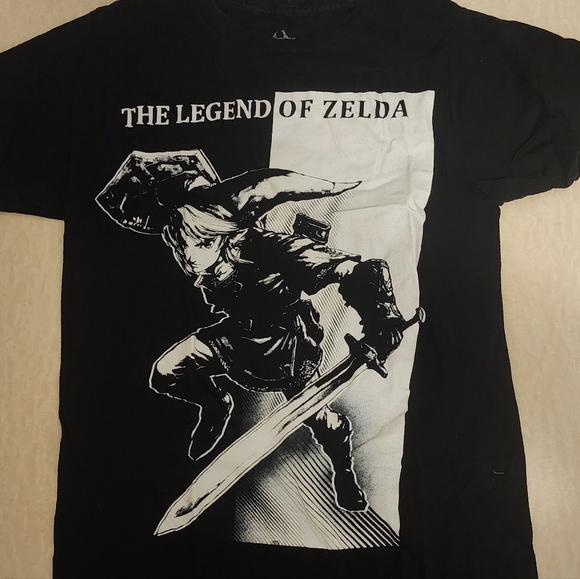 Legend of Zelda T-Shirt bundle (S) - Picture 2 of 4